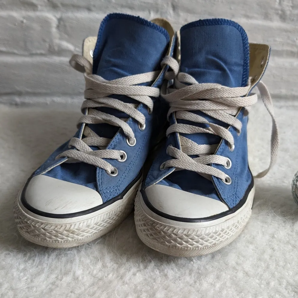 Converse Chucks Sky Blue Hightop Sneakers Skater Kicks Classic Minimalist Shoe