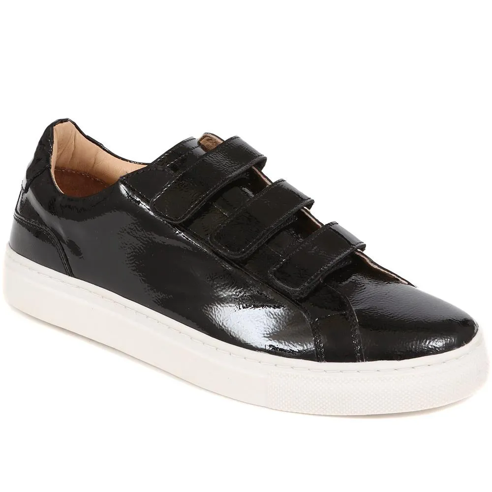 Flavia Patent Leather Trainers - FLAVIA / 324 284