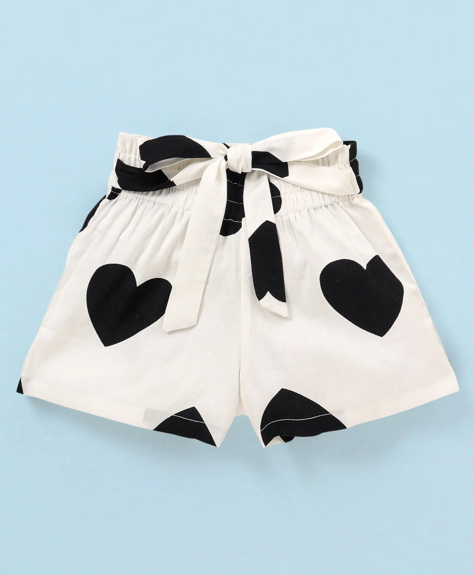 Frilled Sleeves Top Belted Hearts Shorts Set